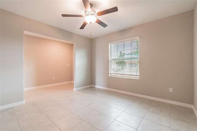Foto del edificio - 5420 Grays Harbor Ct