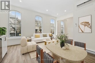 Building Photo - 29 A King St W