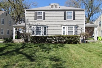 Building Photo - 304 E 26th Ave