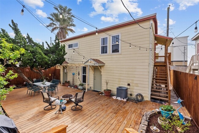 Foto del edificio - 1725 Avenue O