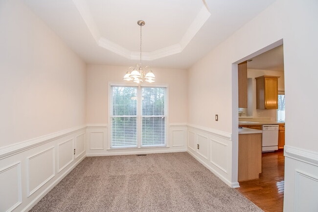 Building Photo - 312 Viceroy Curve