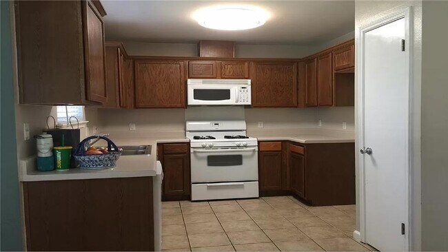 Foto del edificio - 512 Maplecreek Dr
