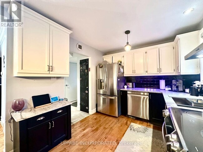 Building Photo - 2506 Autumn Hill Crescent