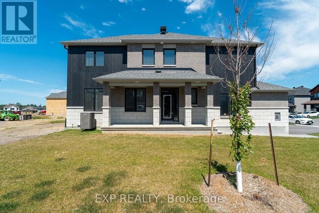 Building Photo - 61 Esban Dr