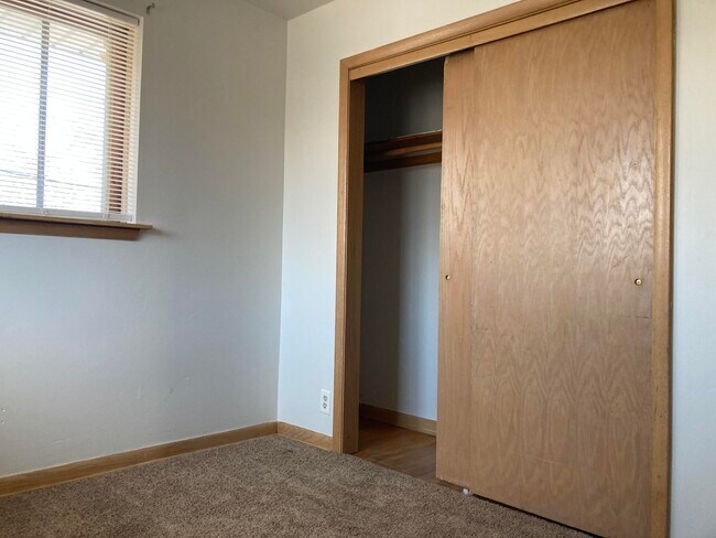 Foto del edificio - 3469 S 83rd St