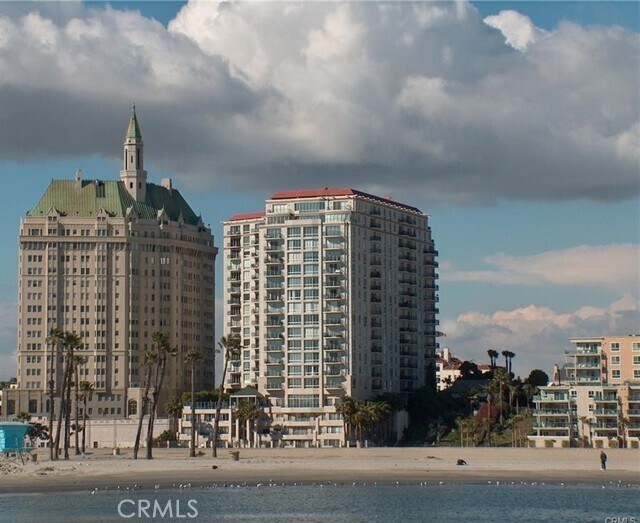 Primary Photo - 850 E Ocean Blvd