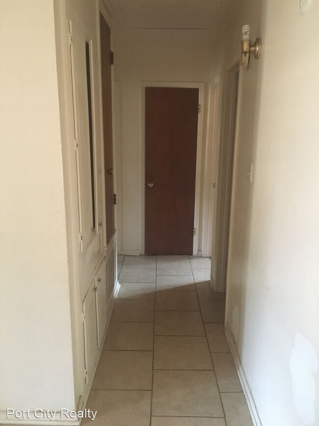 Foto del edificio - 3 br, 1.5 bath House - 9226 N Southland Park