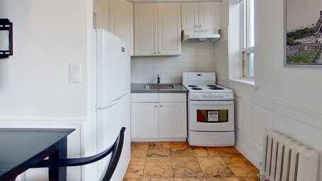 Photo du bâtiment - 710 Spadina Ave.