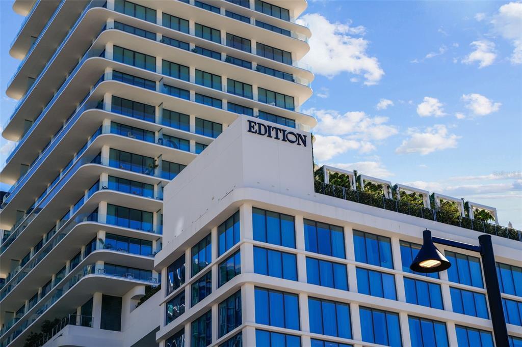 Foto principal - 1000 Water St