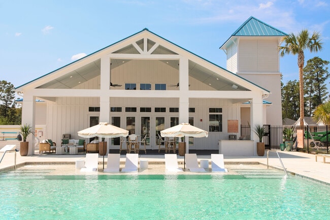 Building Photo - Boardwalk Village