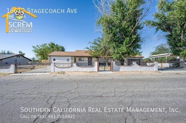 Building Photo - Custom Single Story Three Bedroom Home in ...