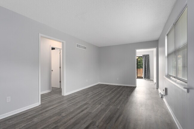 Building Photo - 5319 NW 87th St