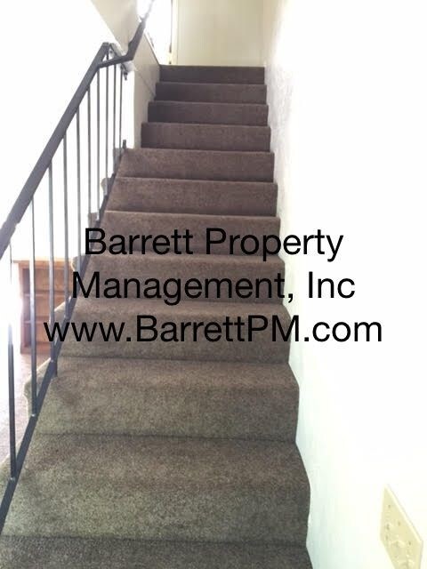 Building Photo - Desirable Downtown Grass Valley Apartment