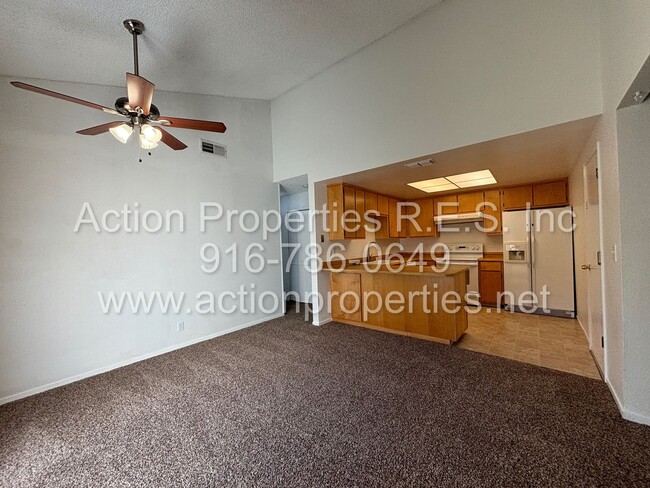 Foto del edificio - Action Properties offering 1/2 of 1 Months...