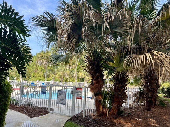 Foto del edificio - 4276 Calinda Ln