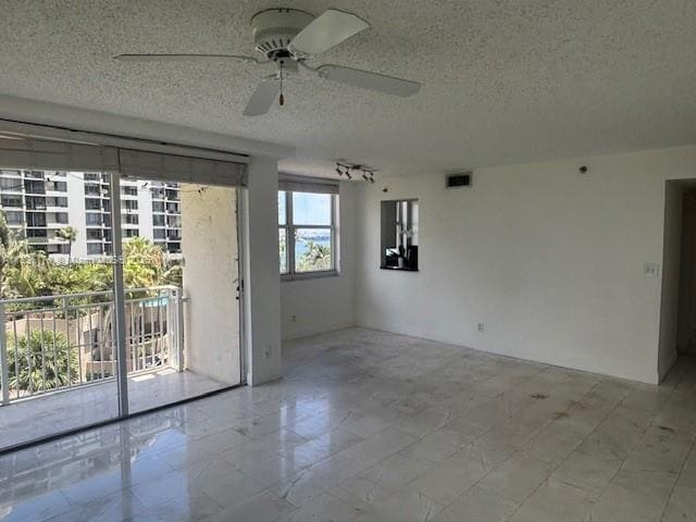 Building Photo - 770 Claughton Island Dr