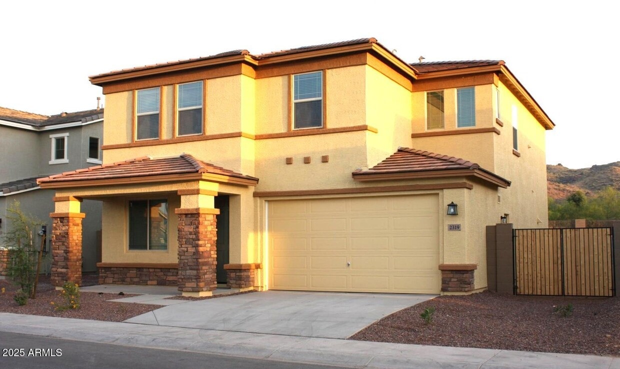 Foto principal - 2319 E Harwell Rd