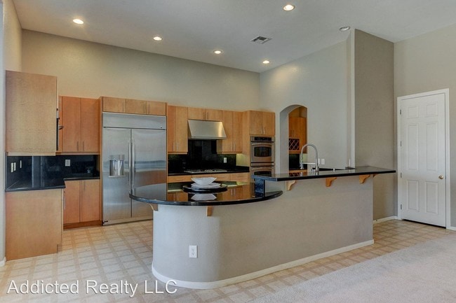 Building Photo - 116 Peachy Ct
