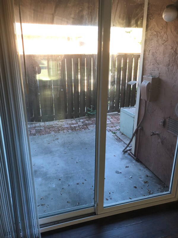 Building Photo - 2015 Olivera Rd