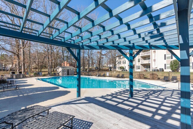 Building Photo - Madison Woods
