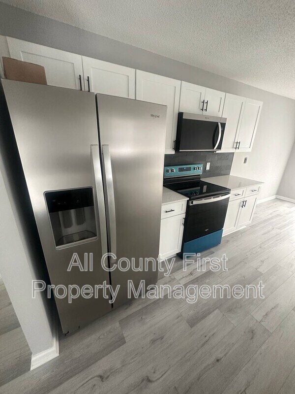 Building Photo - 5896 Raven Ln