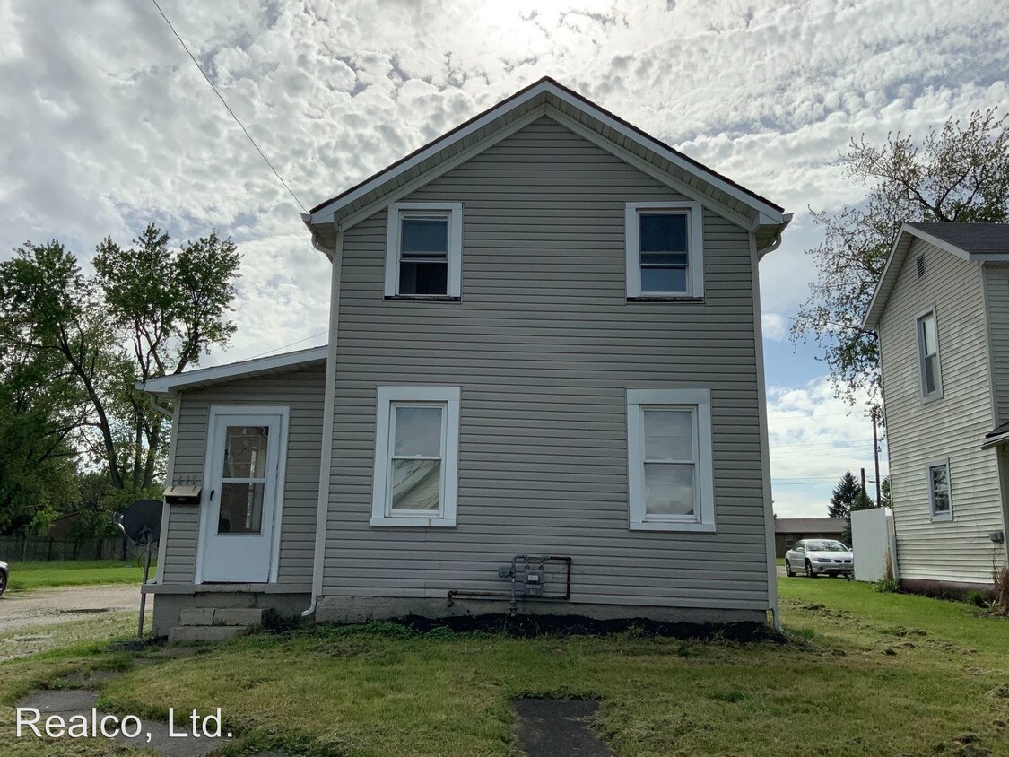 3 br, 1.5 bath House 618 Sweitzer Street House Rental in Greenville