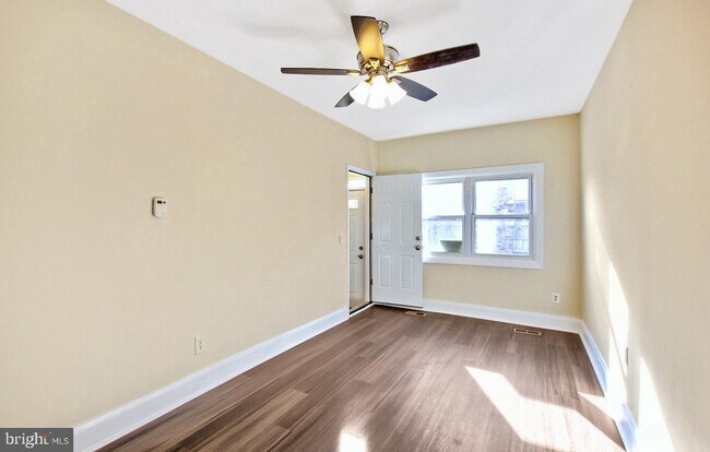 Building Photo - 2309 Druid Hill Ave