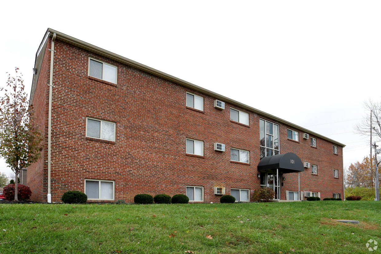 Primary Photo - Residence at Milford Tower