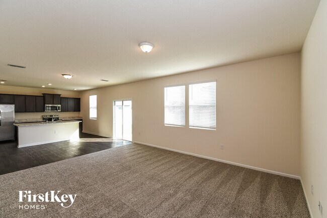 Building Photo - 2360 Sea Palm Ave