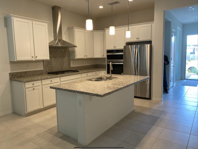 Kitchen - 35 Bordeaux