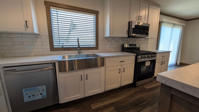 Building Photo - 2716 Bryan Ct SW