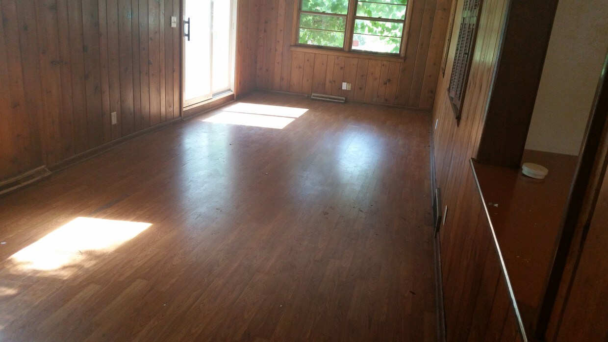 3216 Parkside Ave, Rockford, IL 61101 House Rental in Rockford, IL