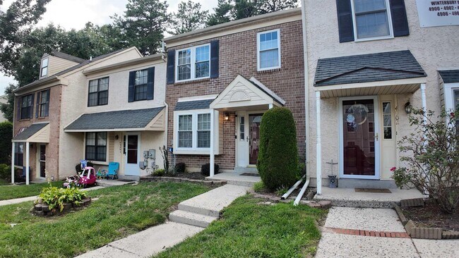 Foto del edificio - 4904 Winterbury Dr