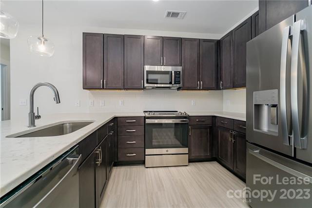 Foto del edificio - 3630 N Davidson St
