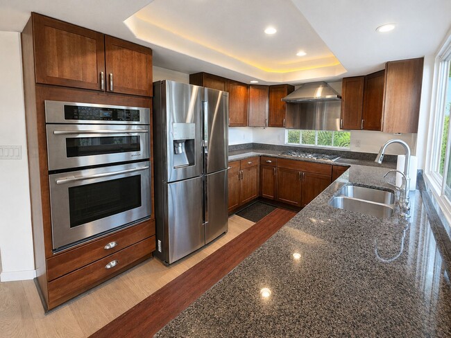 Foto del edificio - 10242 Jill Ave
