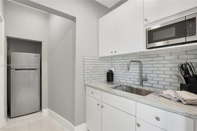 Foto del edificio - 2101 NW 26th St