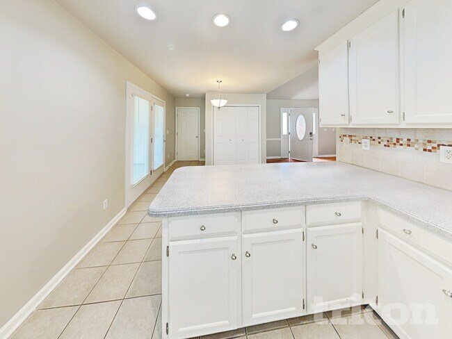 Foto del edificio - 4904 Valley Trail Ct