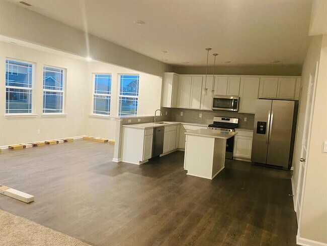 Building Photo - 110 Thorpe Dr