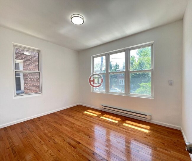 Building Photo - 3143 Sands Pl