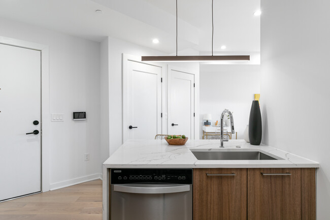 Quartz Counters - 7700 Georgia Ave NW