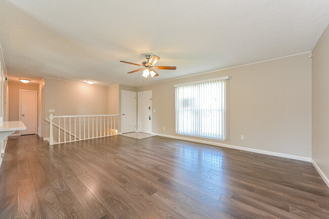 Building Photo - 4320 S Biscay Way