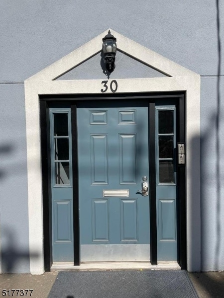 Primary Photo - 30 W Price St
