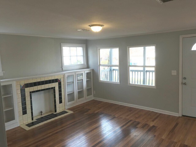 Foto del edificio - Cute Remodeled Bungalow in the heart of OKC!