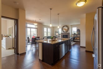 2BR, 2BA - B7 - Sutter Creek Apartments