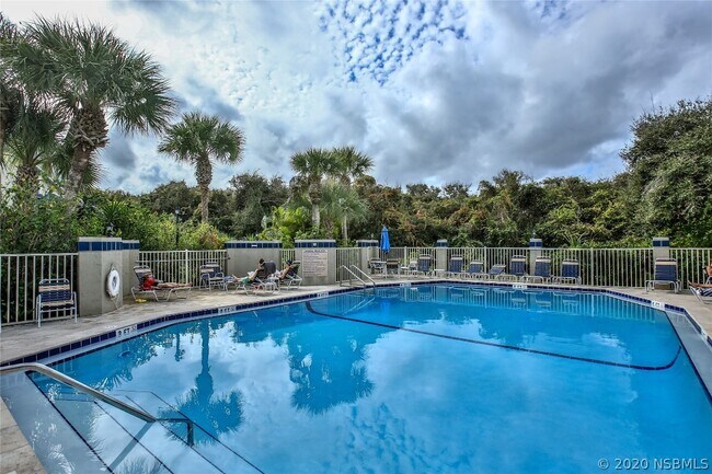 Building Photo - 838 Baybreeze Way