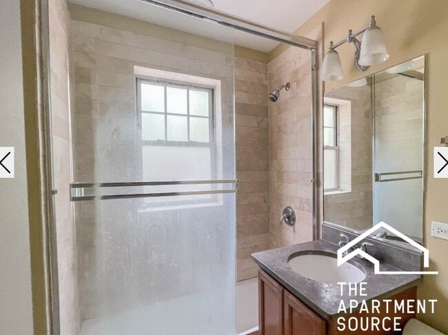 Foto del edificio - 3455 N Wolcott Ave