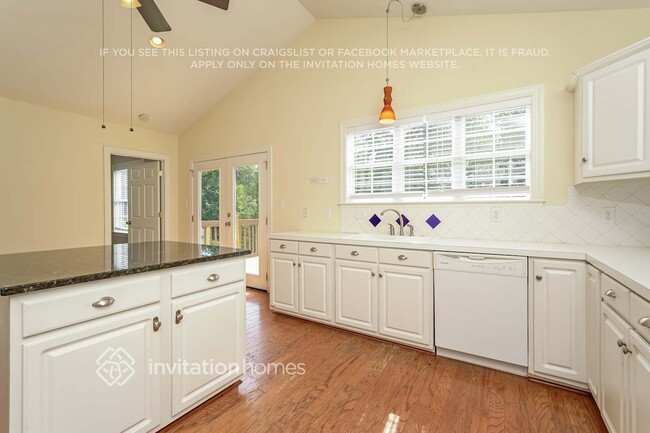 Building Photo - 650 Petree Rd