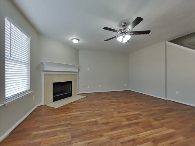 Building Photo - 4738 Montclair Hill Ln