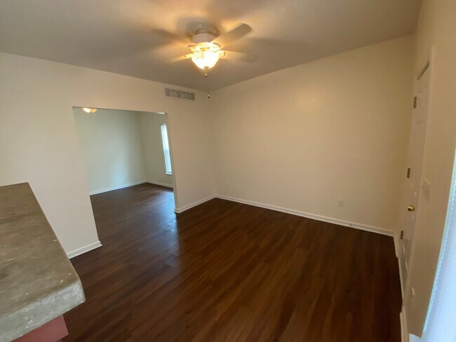 Foto del edificio - 160 west Park Ave.