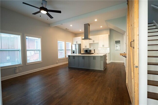 Foto del edificio - 184 Laurel Ave SW